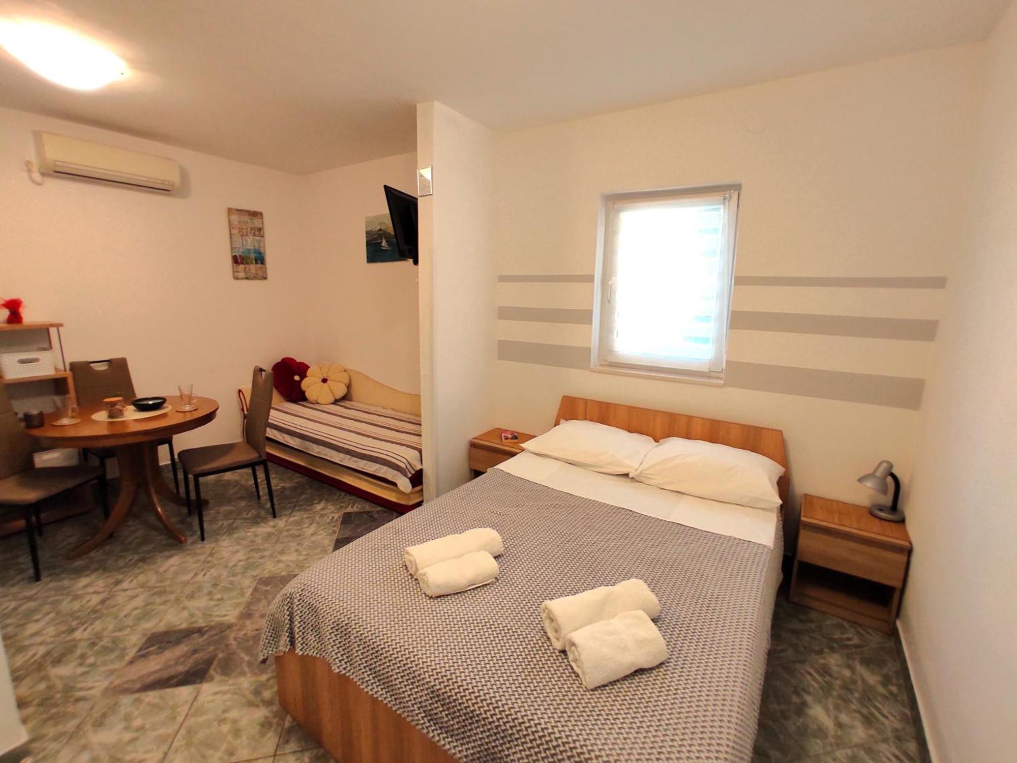 Apartments Boa スラティネ 部屋 写真