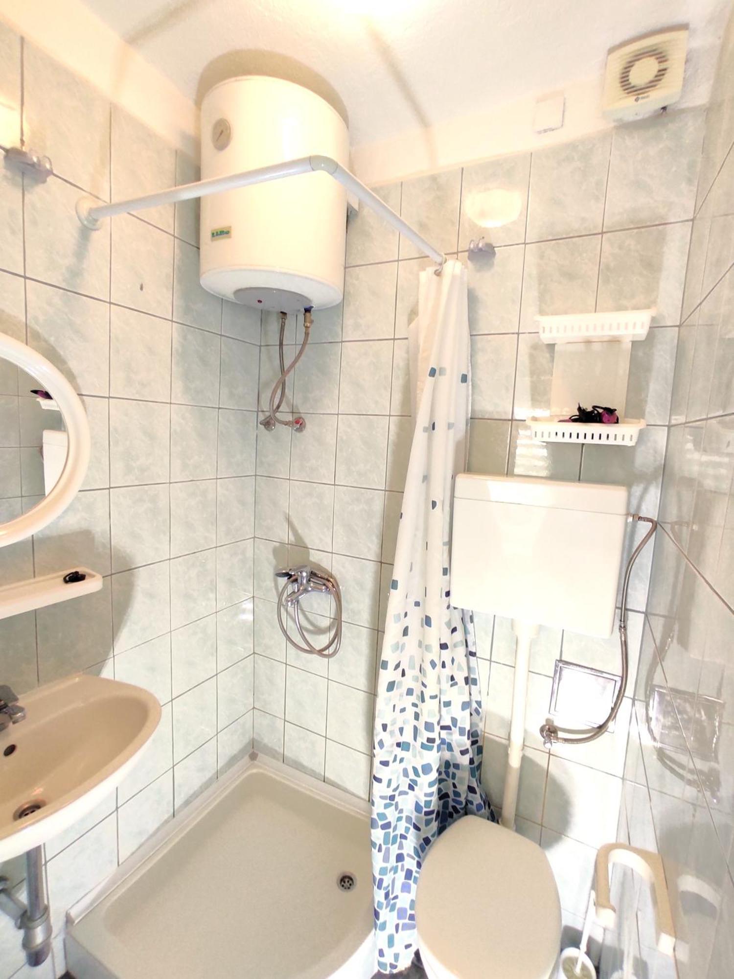 Apartments Boa スラティネ 部屋 写真