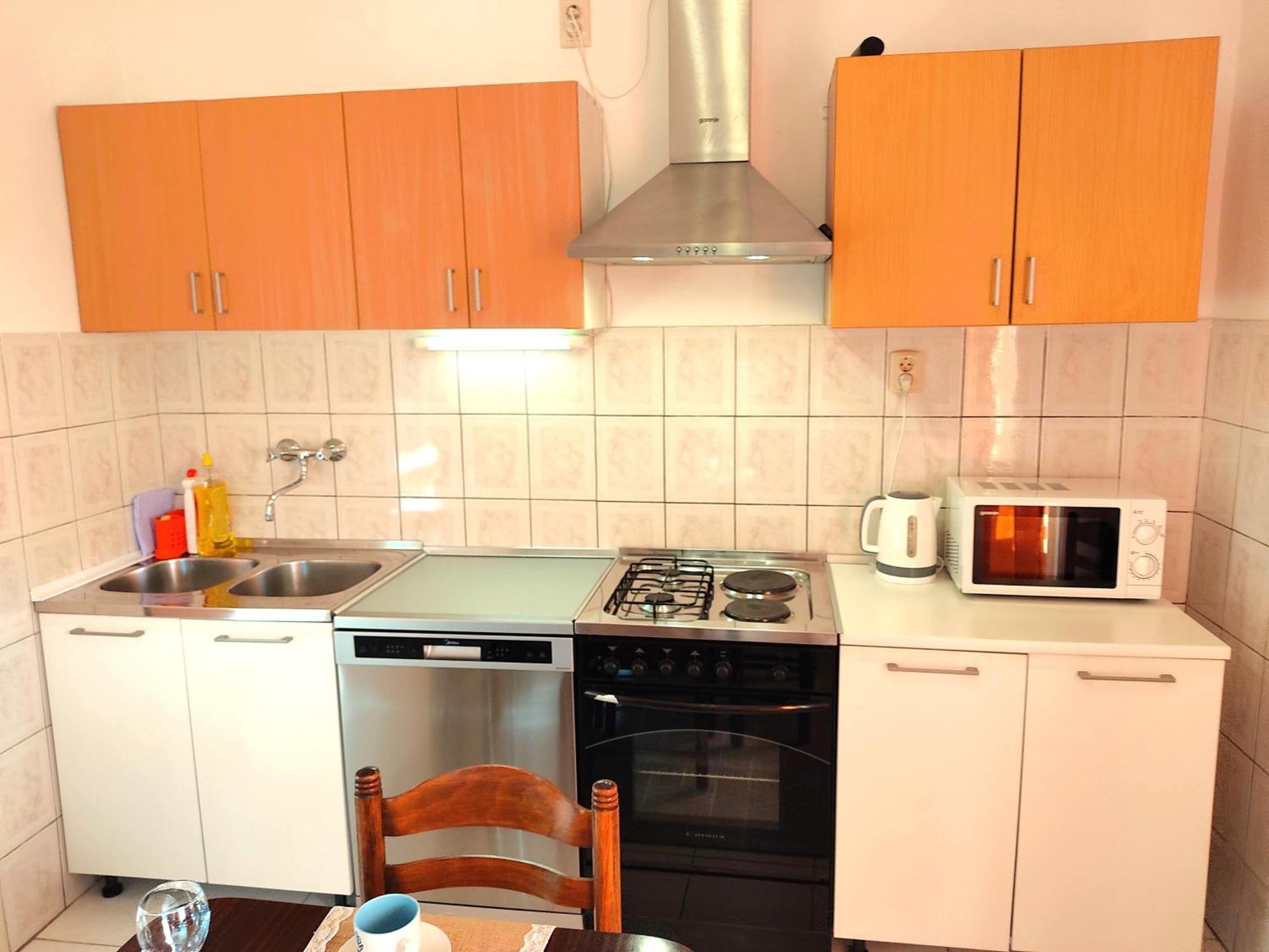 Apartments Boa スラティネ 部屋 写真